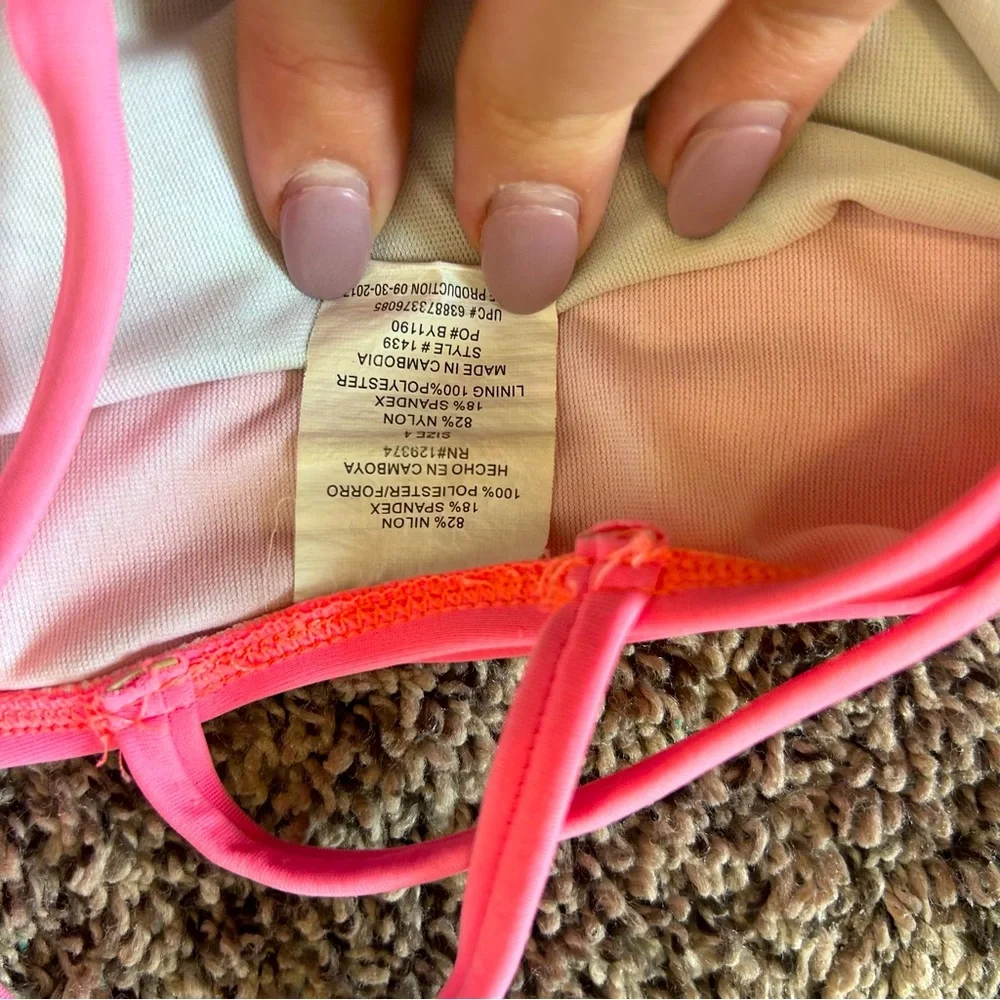 Girls One‎ Piece Swimsuit Size 4